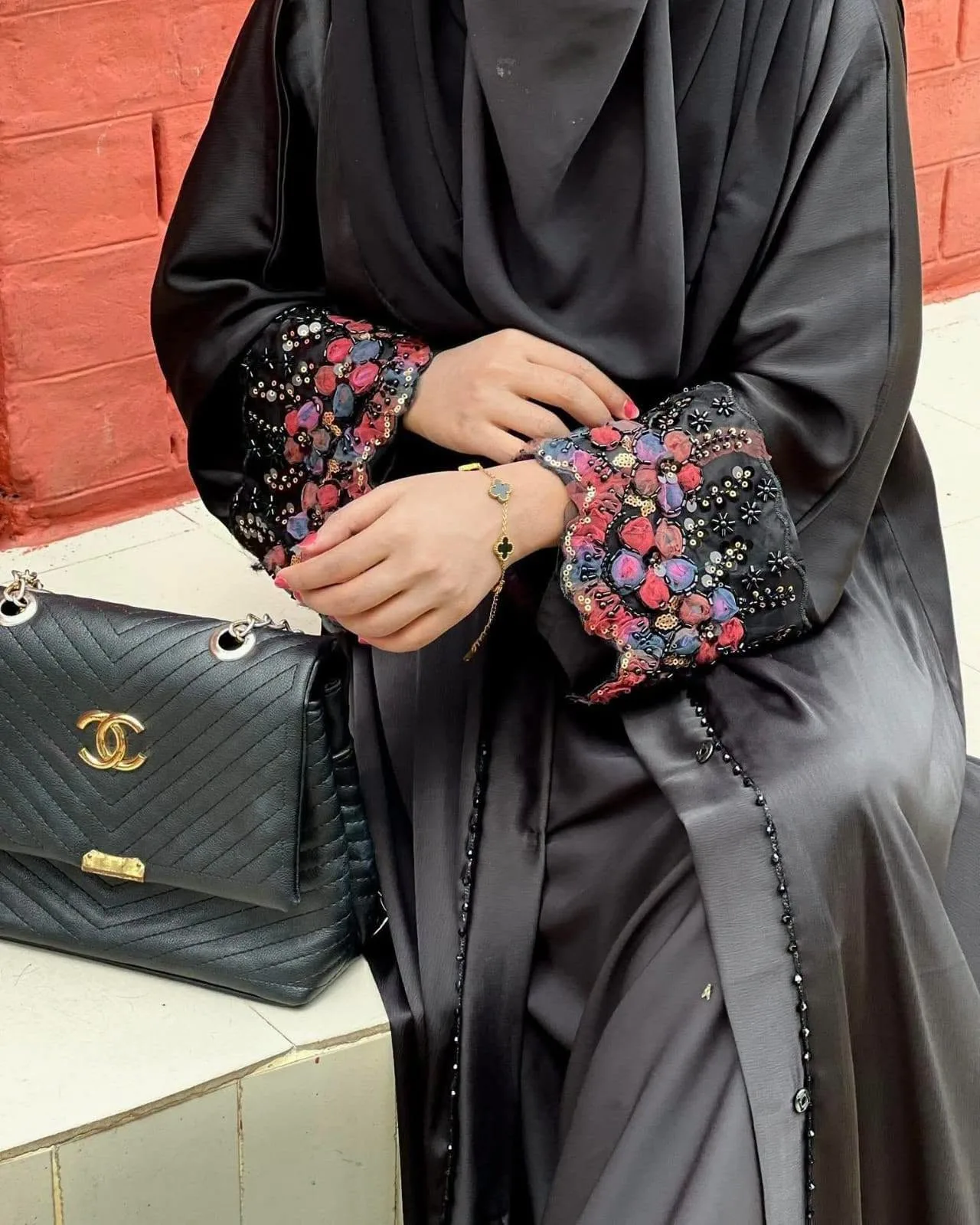 প্রিমিয়াম কোয়ালিটির বোরকা,
